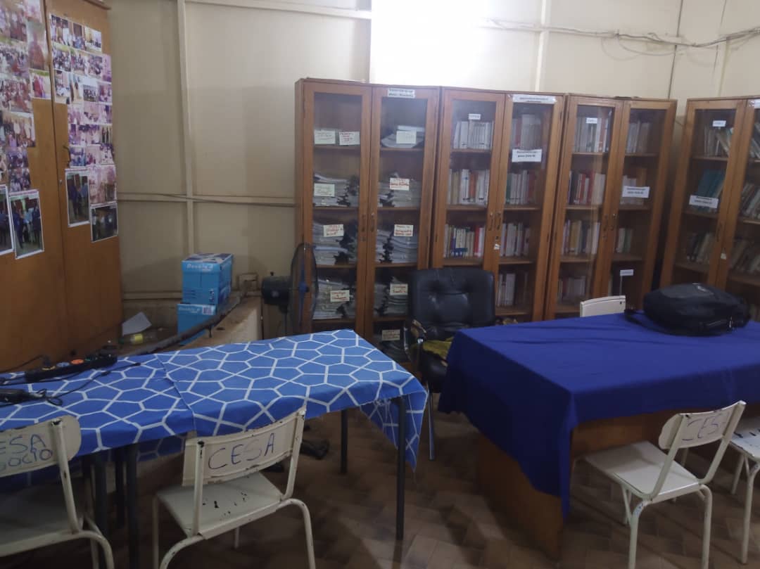 Bibliothek des CESA Niamey, Niger